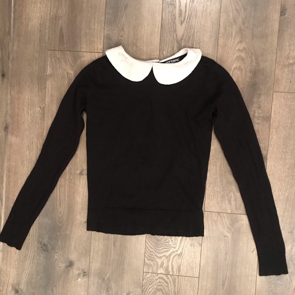 Hot Topic Sweaters - Black & Ivory Lace Button Up Pullover Top